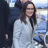 Pippa Middleton se pone intelectual