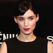 Rooney Mara y su look andrógino