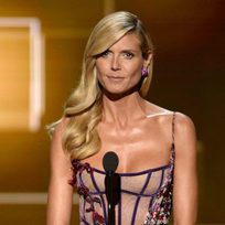 Heidi Klum muy natural