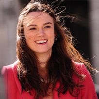 Keira Knightley , la belleza natural británica