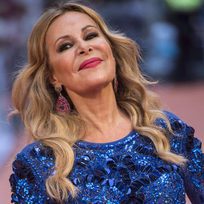 Ana Obregón se luce con un look mate