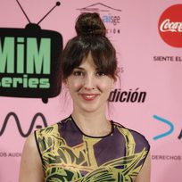Carolina Lapausa se decanta por el moño de bailarina