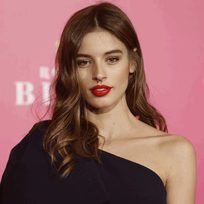 El elegante y tradicional labial de Marta Aguilar