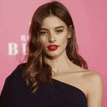 El elegante y tradicional labial de Marta Aguilar