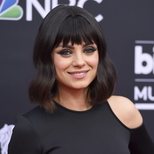 Mila Kunis estrena look en los Billboard 2018