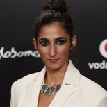 El maquillaje oscuro de Alba Flores