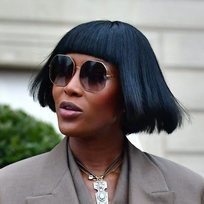 Naomi Campbell cambia de look