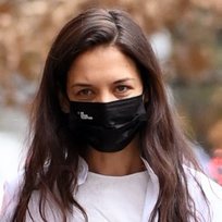 El peinado surfero de Katie Holmes